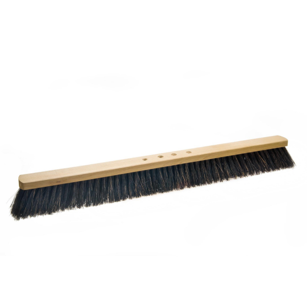 Arengasaalbesen 80 cm, Körper: Holz unlackiert, Borsten: Arenga, 4-Loch-System 
